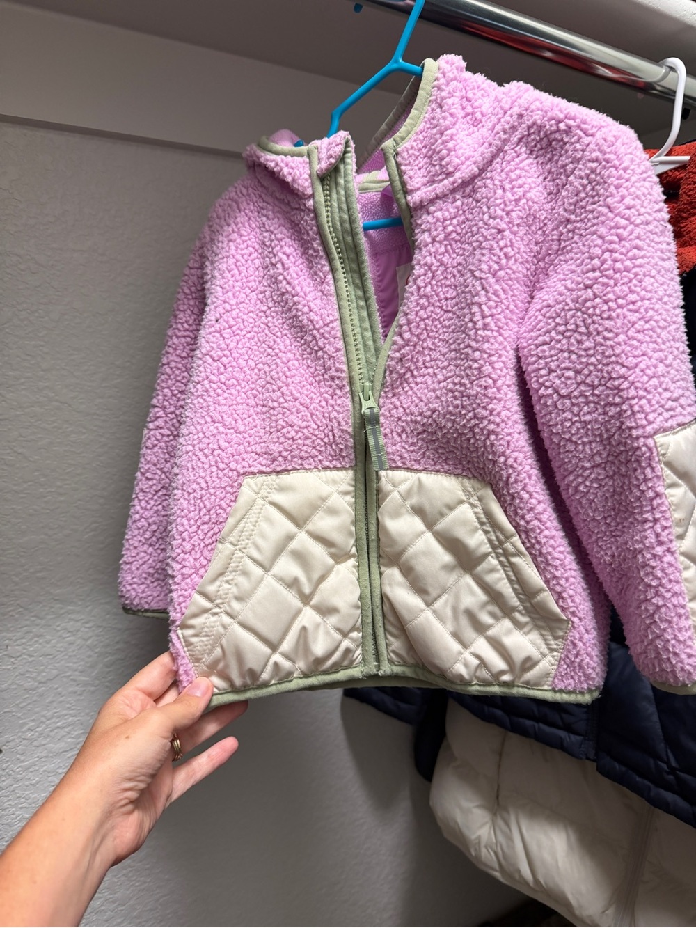 Cat & Jack Light Pink Sherpa Hooded Puffer Jacket Light Grey Quilted Pockets